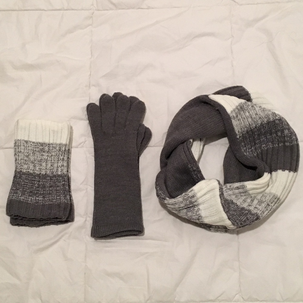Scarf and Glove set